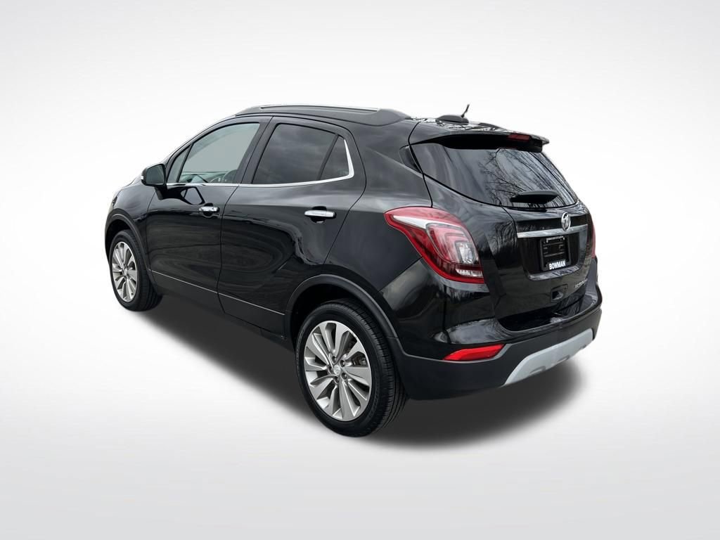 Used 2019 Buick Encore Preferred image 3