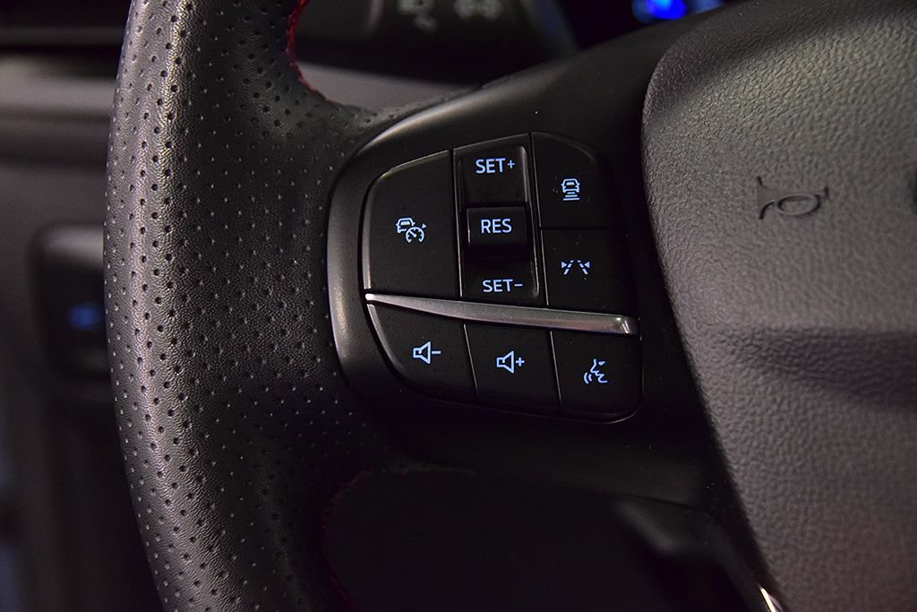 Used 2023 Ford Escape ST-Line w/ Tech Pack #1 AWD/4WD image 19