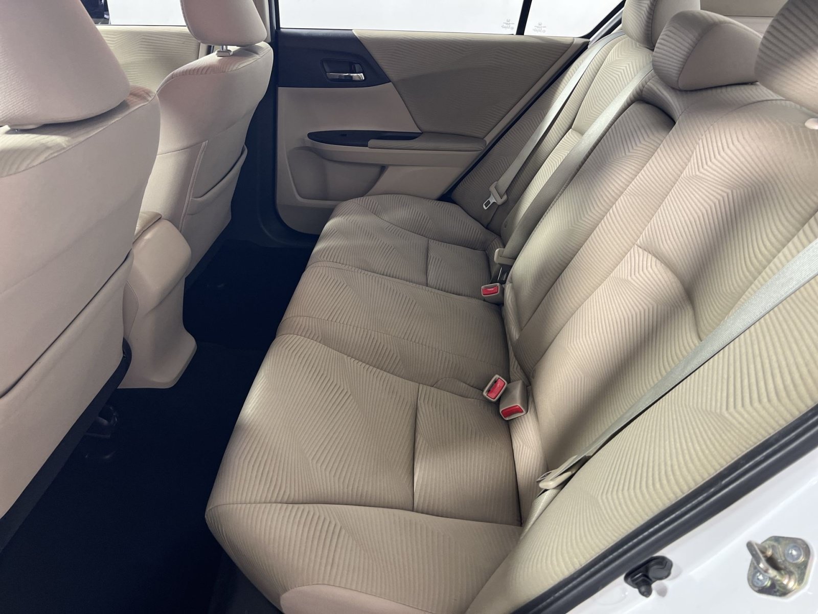 Used 2014 Honda Accord LX image 24