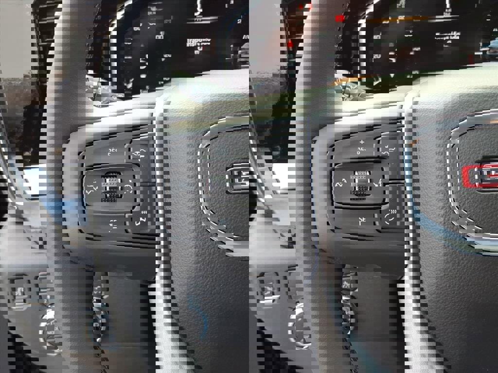 New 2026 GMC Sierra 1500 Elevation image 17