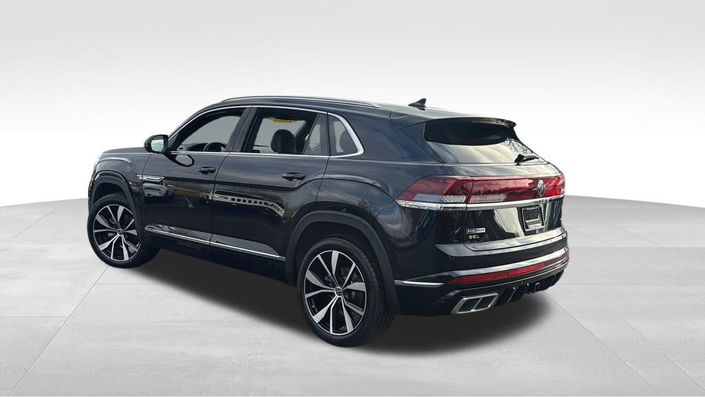 Used 2025 Volkswagen Atlas Cross Sport SEL Premium R-Line image 5