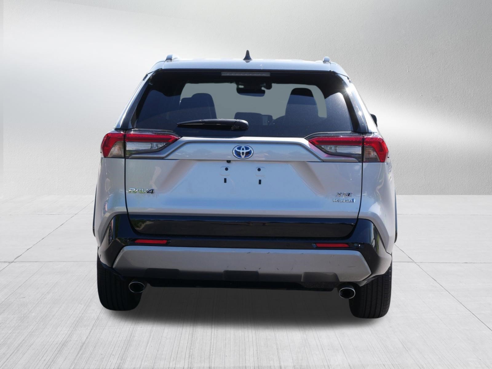 Used 2023 Toyota RAV4 XSE AWD/4WD image 6