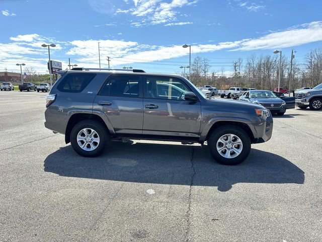 Used 2021 Toyota 4Runner SR5 image 3