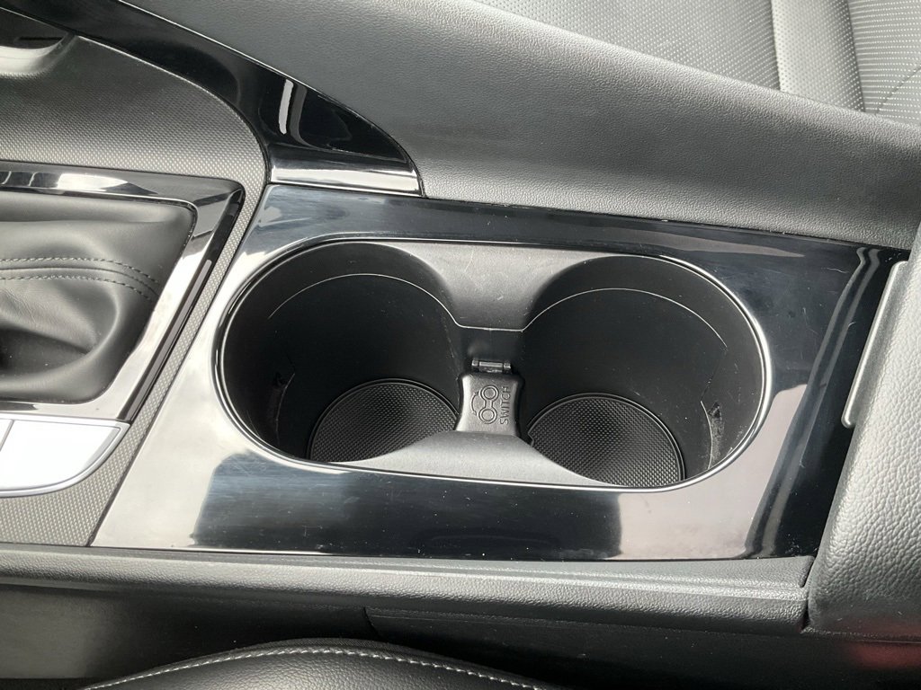 Used 2023 Hyundai Elantra Limited image 15