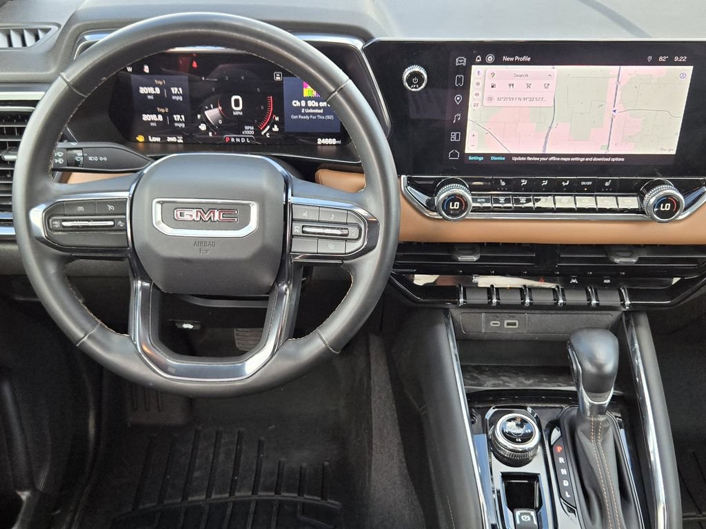 Used 2024 GMC Canyon AT4 w/ Technology Package AWD/4WD image 26