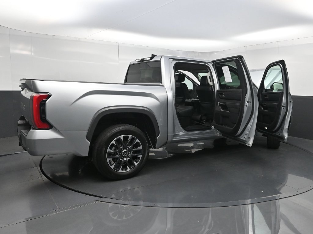Used 2022 Toyota Tundra Limited AWD/4WD image 42