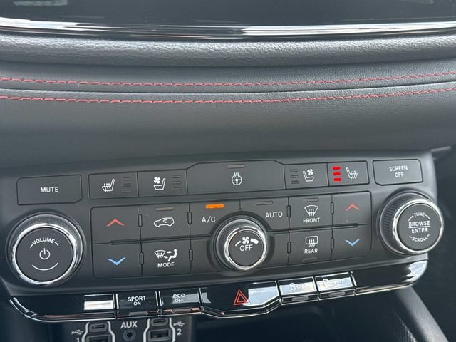 Used 2024 Dodge Durango R/T AWD/4WD image 23