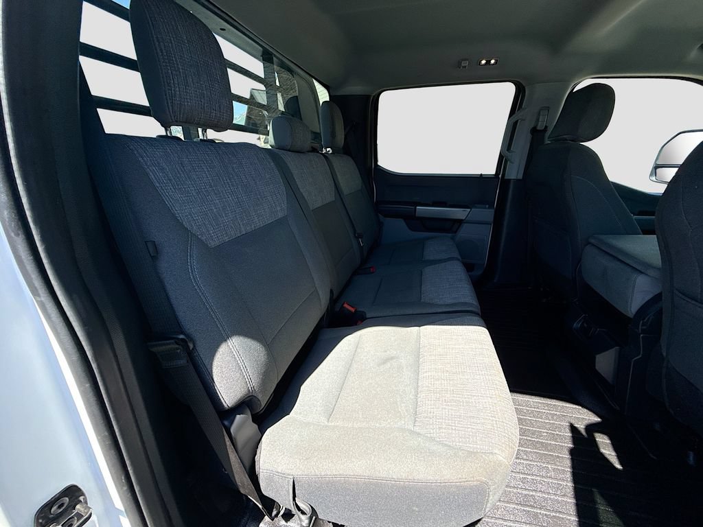 Used 2025 Ford F550 4x4 Crew Cab image 21