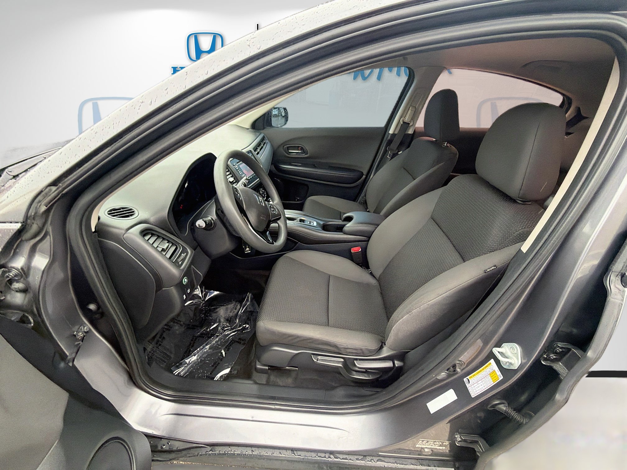 Used 2022 Honda HR-V LX image 18