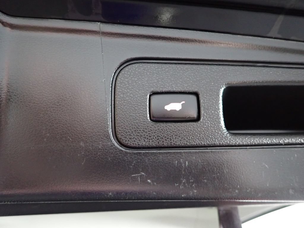 Used 2014 Honda Pilot Touring image 15
