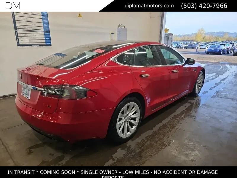 Used 2017 Tesla Model S 75 image 4