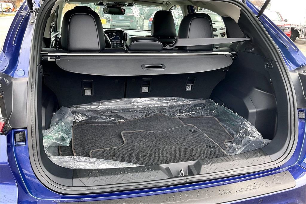 Certified 2025 Subaru Crosstrek 2.5i Limited w/ Crosstrek Mirror Package AWD/4WD image 31