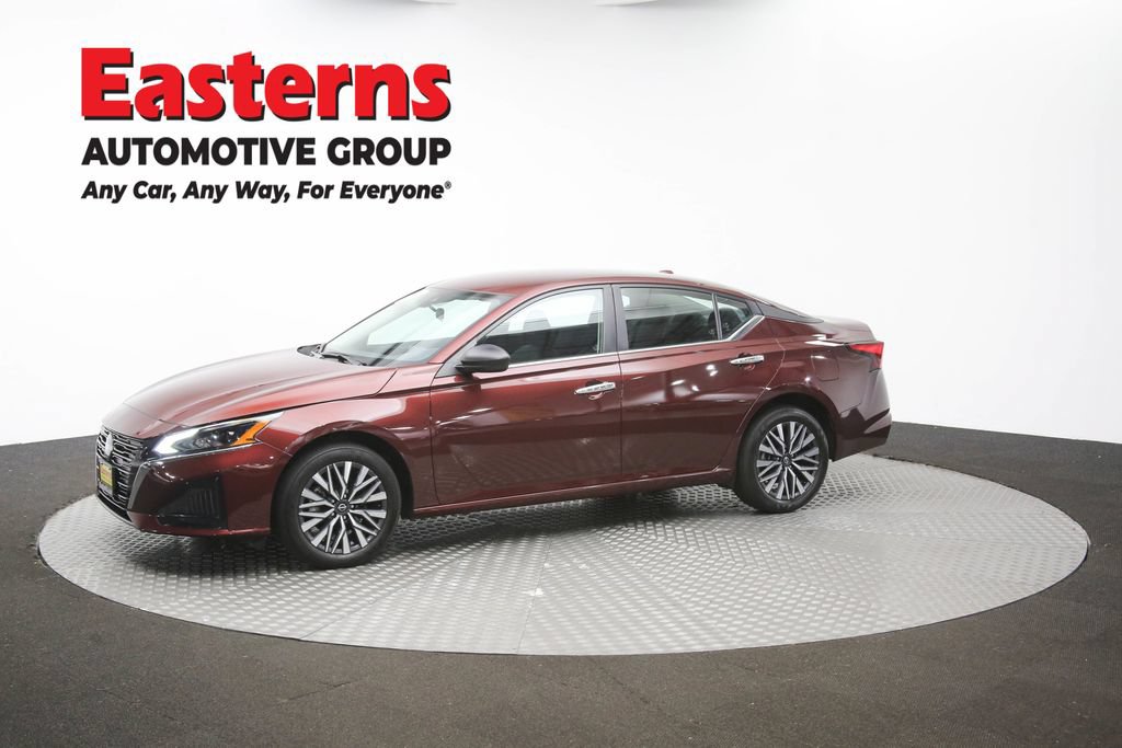 Used 2025 Nissan Altima 2.5 SV AWD/4WD image 53