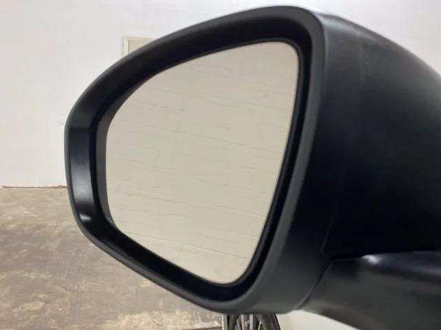 Used 2026 Nissan Altima 2.5 SV FWD image 95