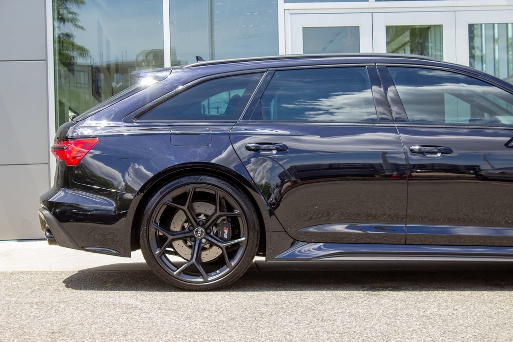 Used 2025 Audi RS 6 performance AWD/4WD image 6