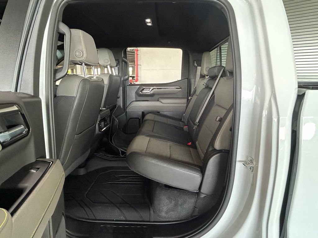Used 2025 Chevrolet Silverado 1500 ZR2 w/ Technology Package AWD/4WD image 55