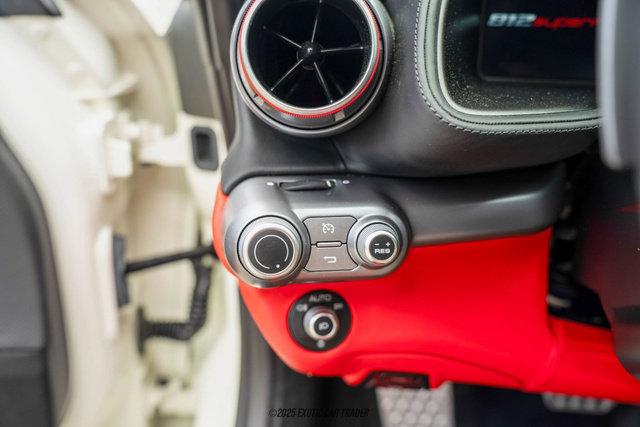 Used 2019 Ferrari 812 Superfast image 58