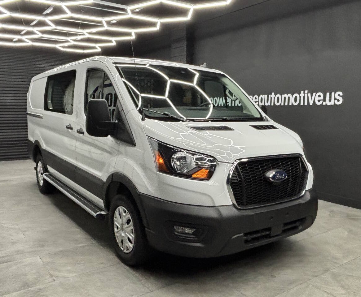 Used 2025 Ford Transit 250 Low Roof w/ Exterior Upgrade Package RWD image 10