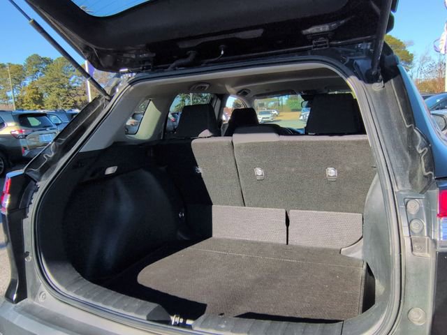 Used 2023 Toyota Corolla Cross LE image 28