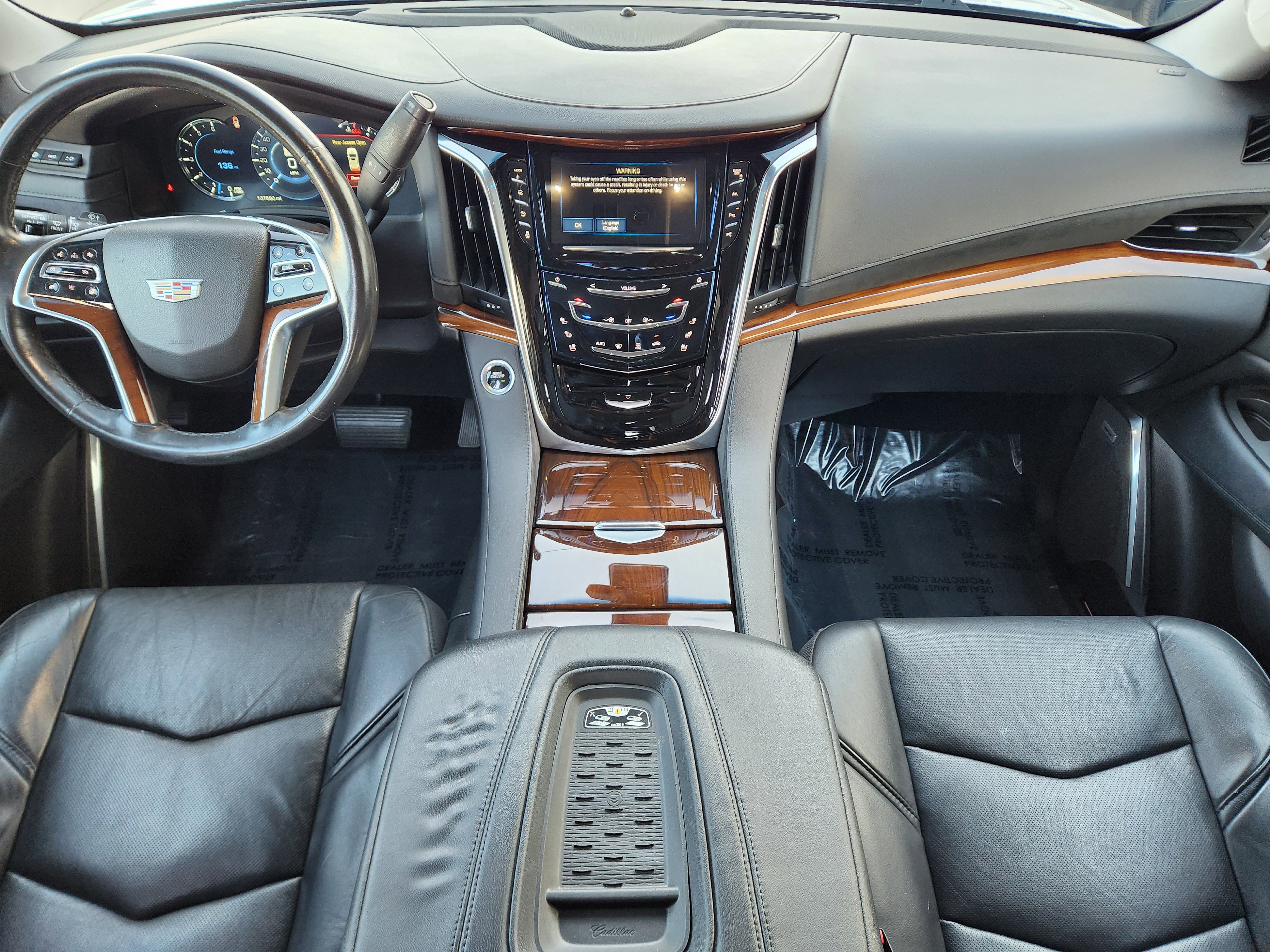 Used 2017 Cadillac Escalade Luxury image 27