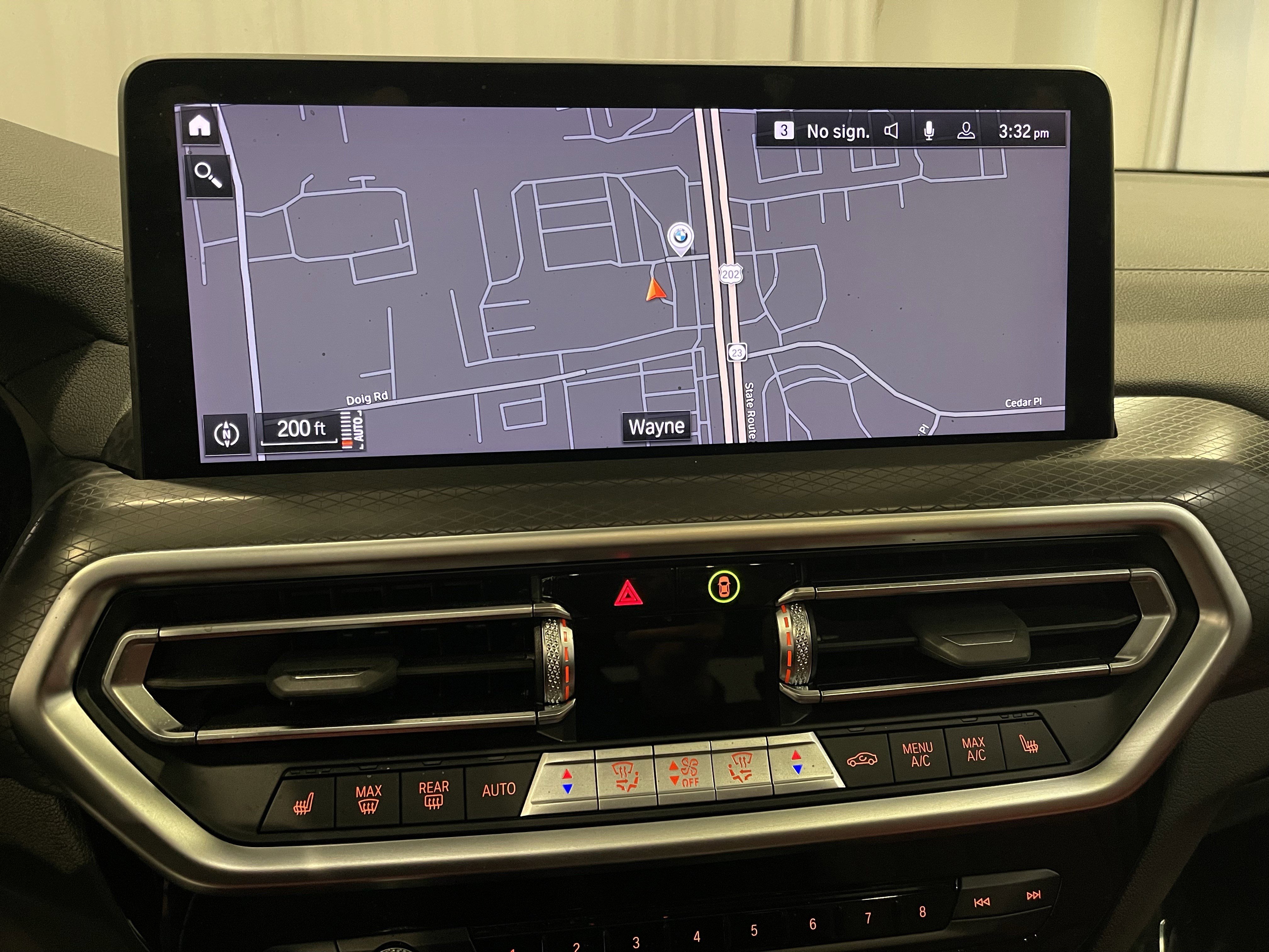 Used 2024 BMW X3 M40i w/ Parking Assistance Package image 23