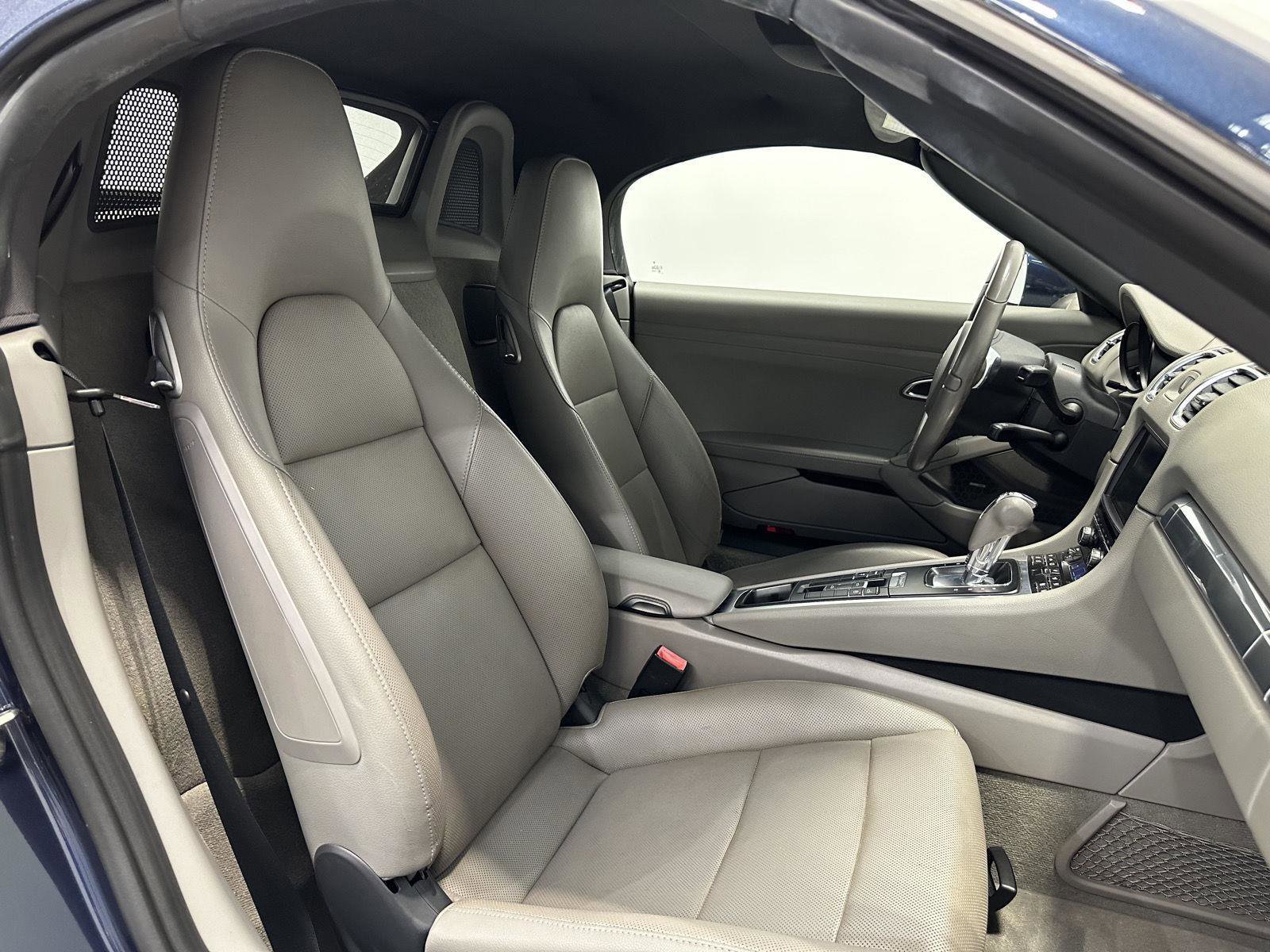 Used 2015 Porsche Boxster S RWD image 32
