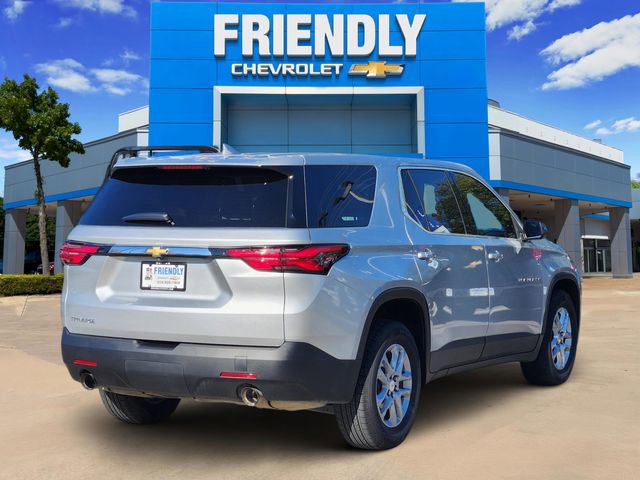 Used 2022 Chevrolet Traverse LS image 7