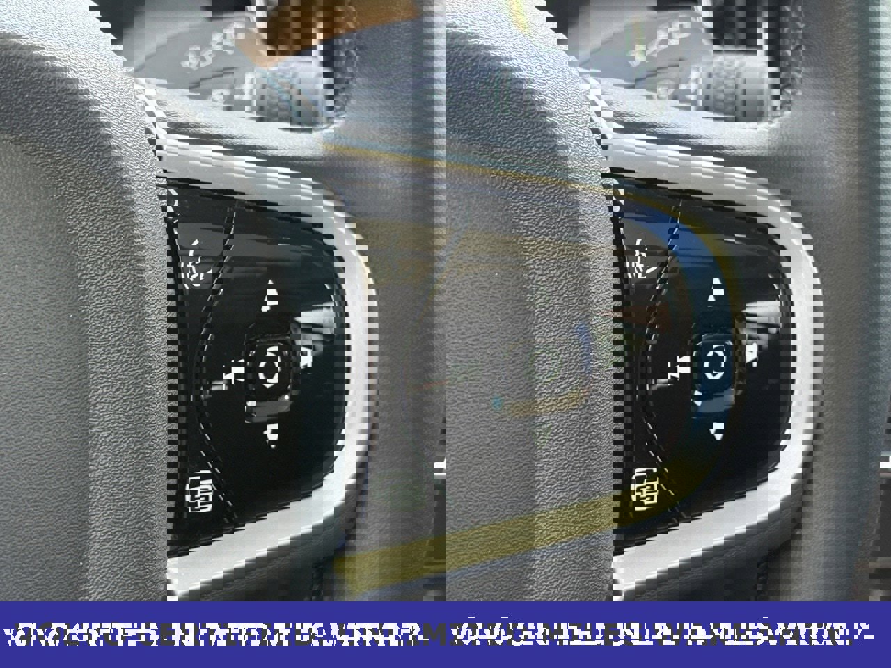 Certified 2025 Volvo XC90 B6 Plus image 18