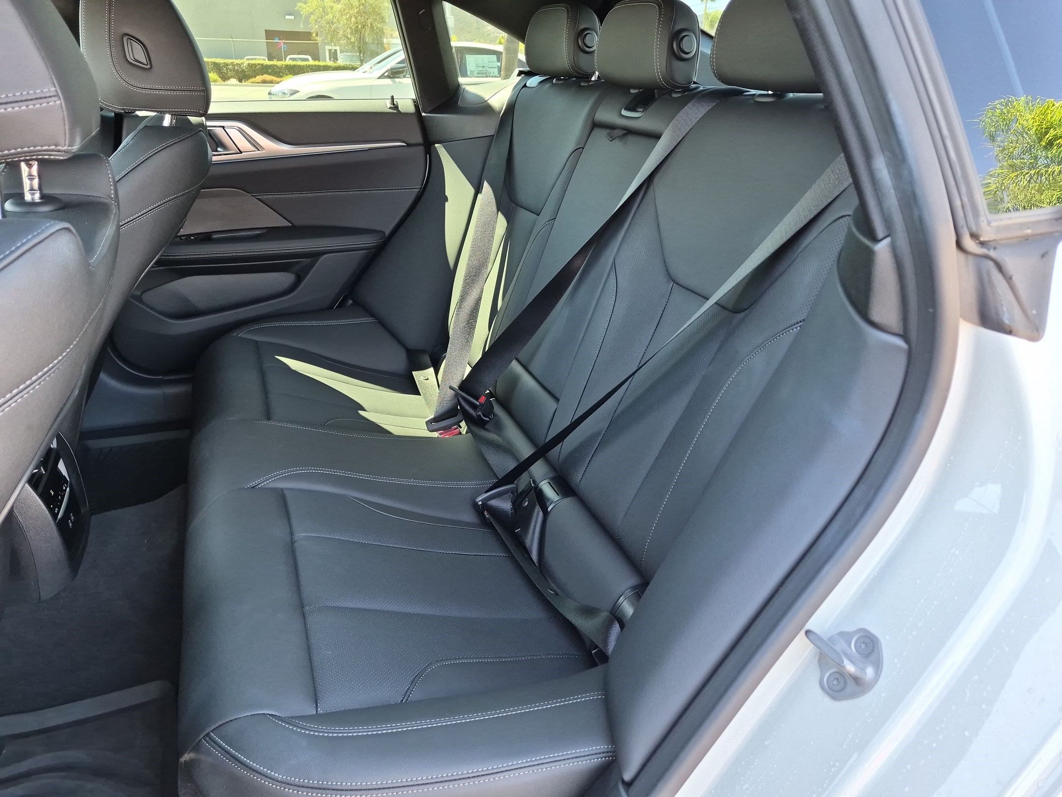 Certified 2025 BMW i4 xDrive40i w/ Premium Package AWD/4WD image 31