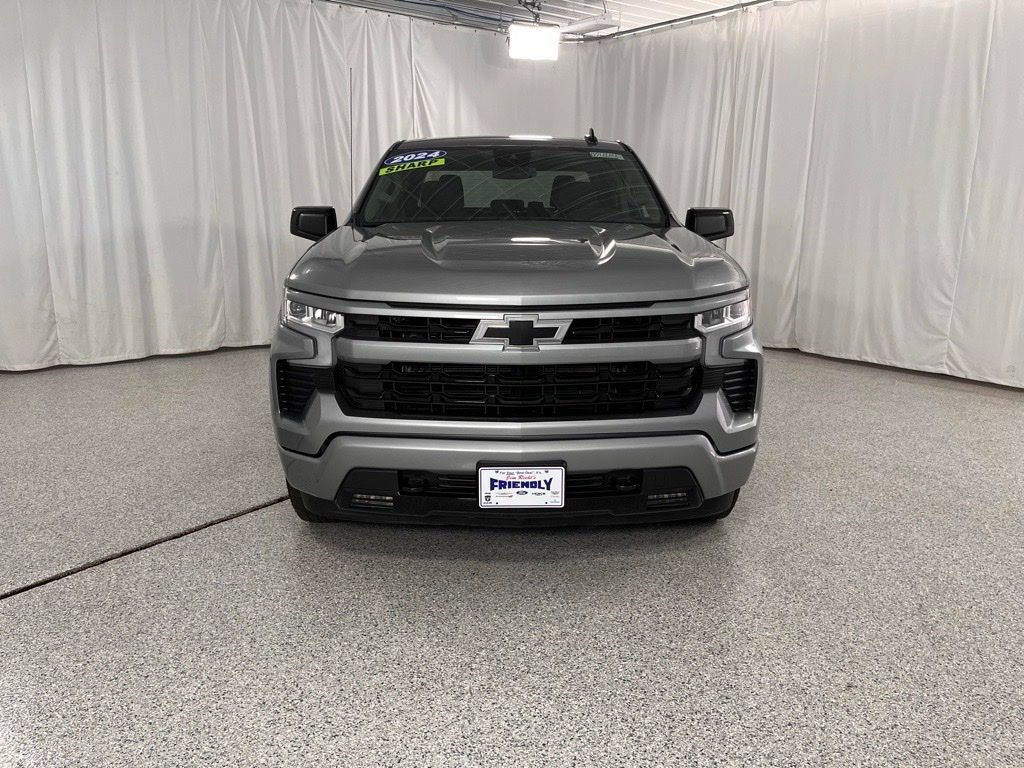 Used 2024 Chevrolet Silverado 1500 RST AWD/4WD image 9