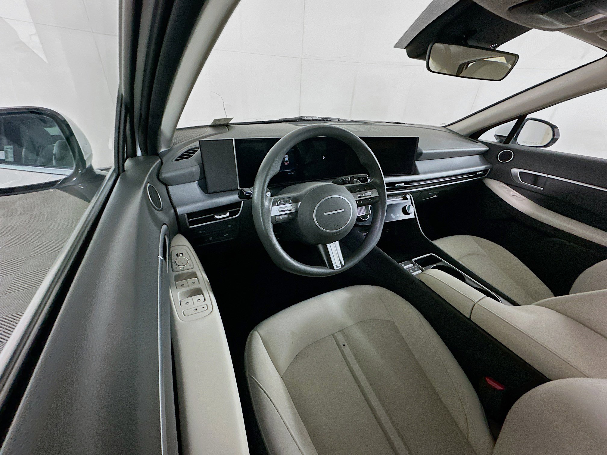 Used 2025 Hyundai Sonata SEL image 18