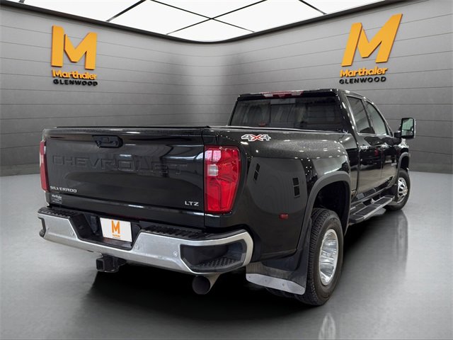 Used 2024 Chevrolet Silverado 3500 LTZ w/ LTZ Plus Package image 9