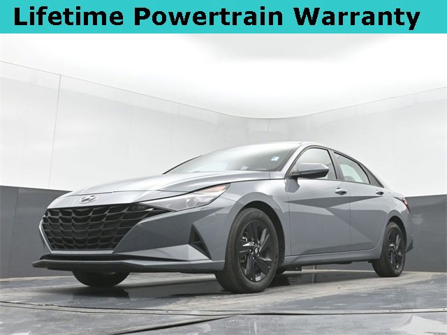 Used 2022 Hyundai Elantra SEL image 40