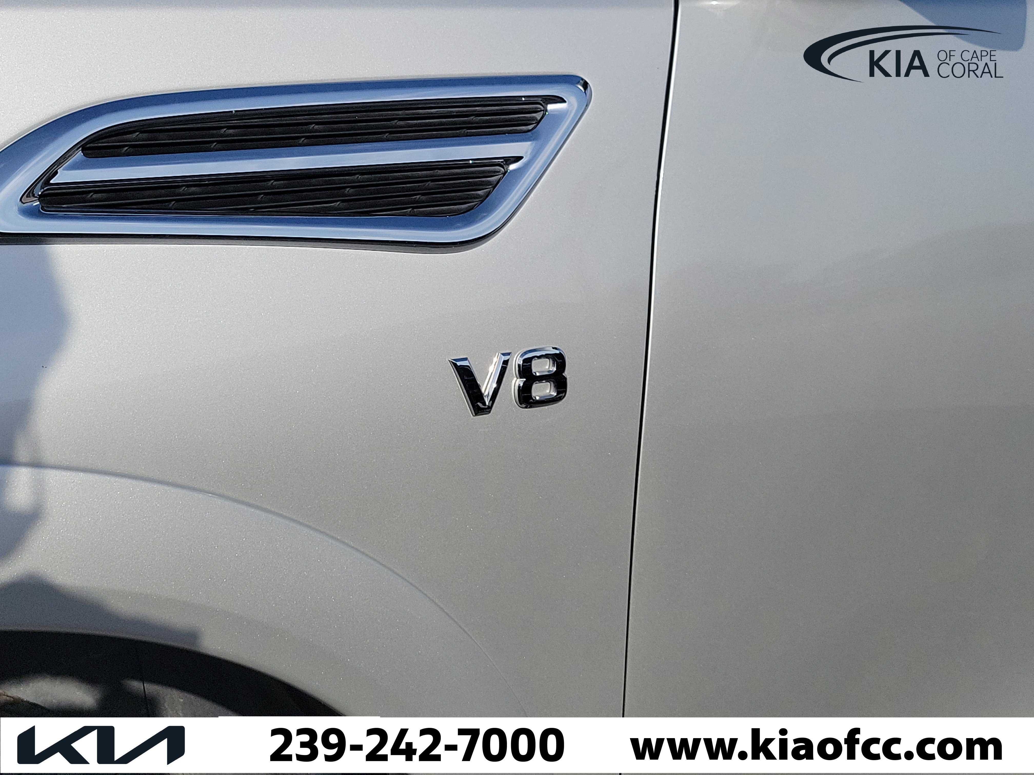 Used 2022 Nissan Armada SV w/ Cargo Package AWD/4WD image 5