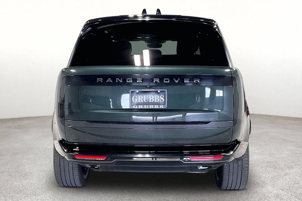 Used 2025 Land Rover Range Rover SE AWD/4WD image 5