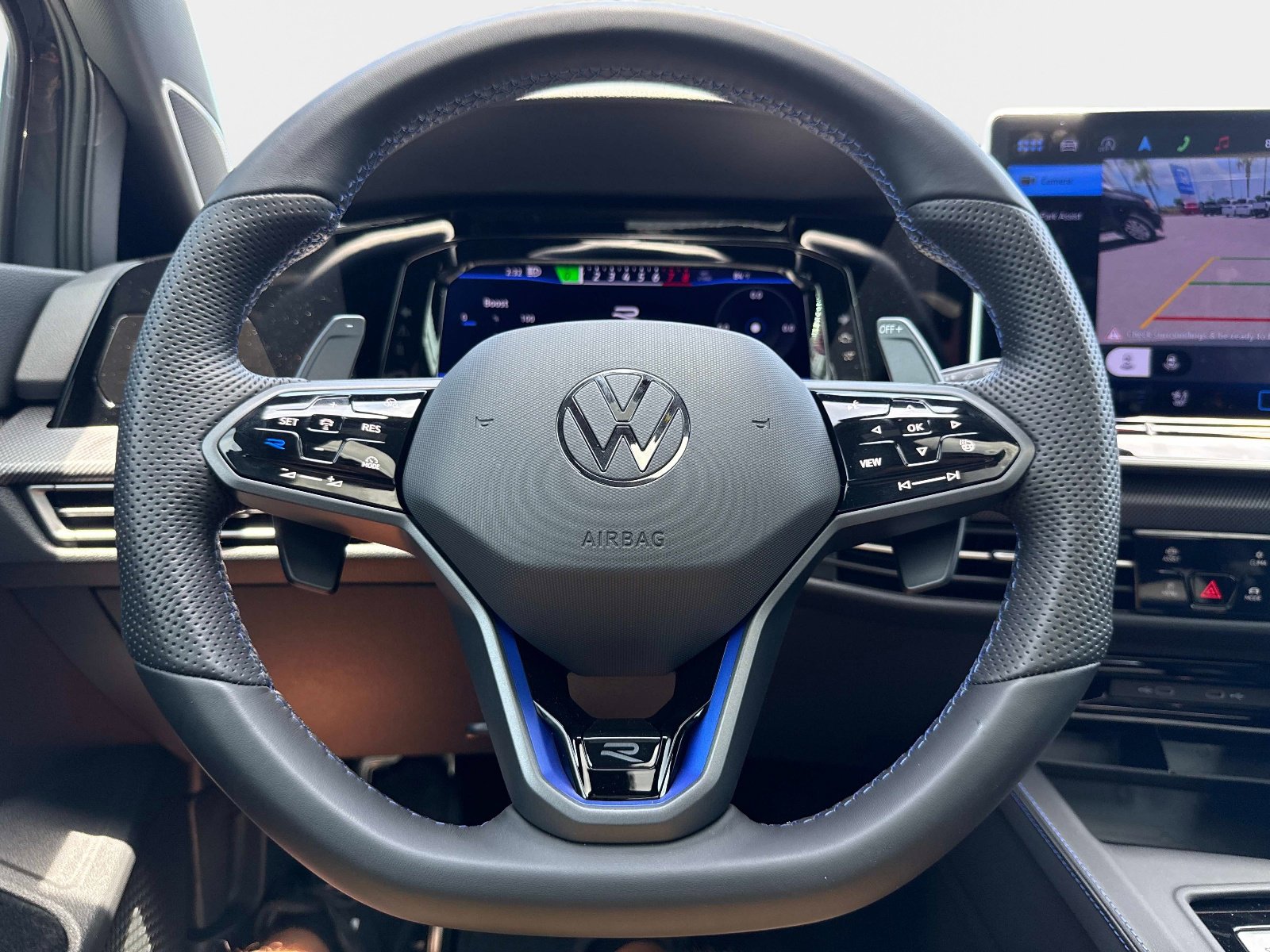 Used 2026 Volkswagen Golf AWD/4WD image 28