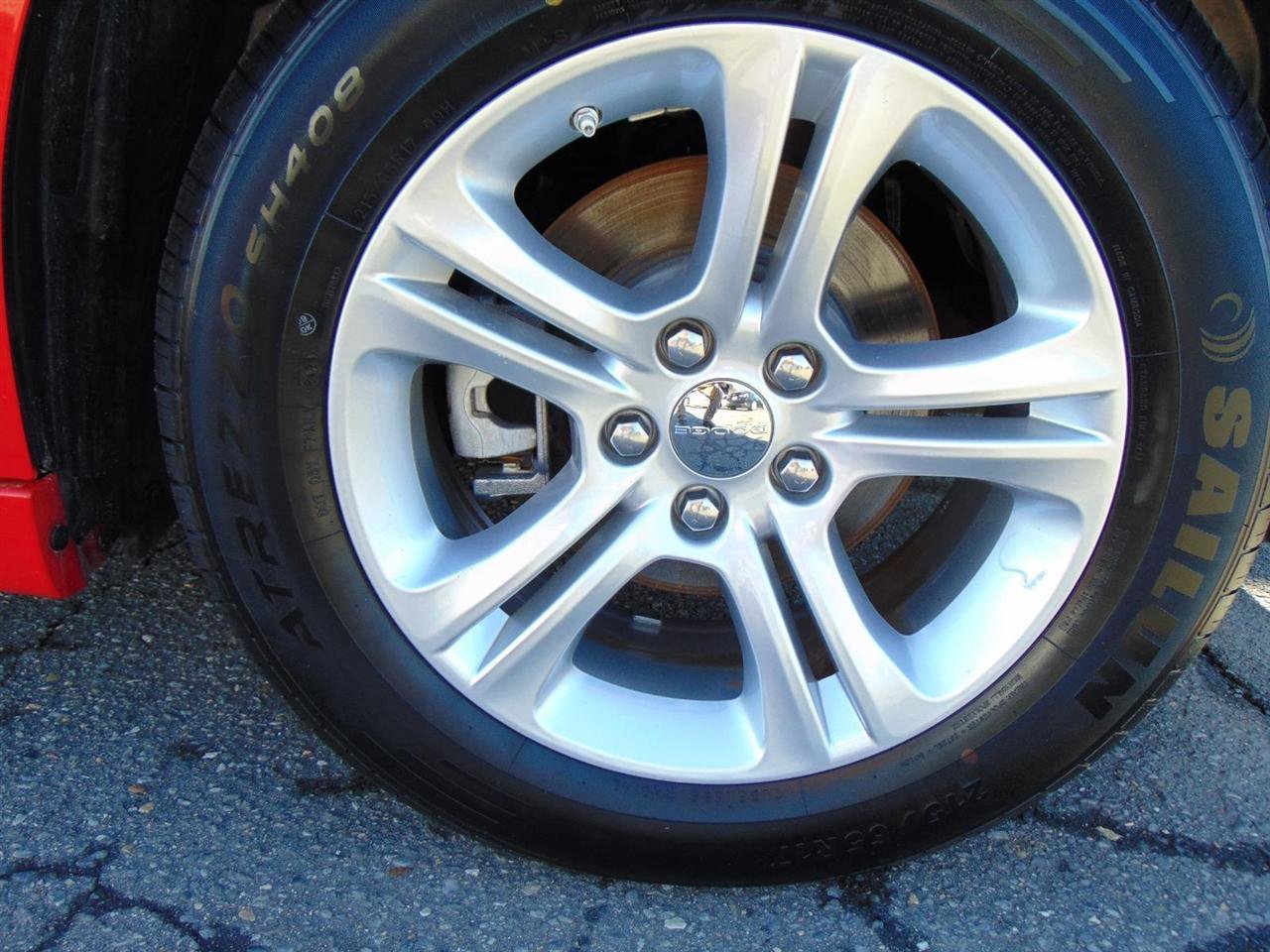 Used 2022 Dodge Charger SXT image 10