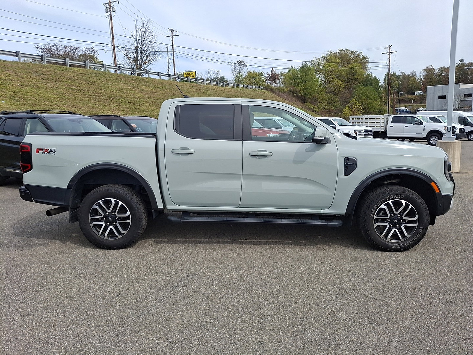 Certified 2024 Ford Ranger Lariat w/ FX4 Off-Road Package image 7