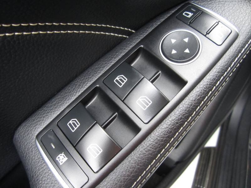 Used 2020 Mercedes-Benz GLA 250 4MATIC image 23