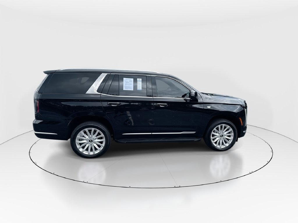 Used 2025 Cadillac Escalade Luxury w/ LPO, Floor Liner Package AWD/4WD image 9