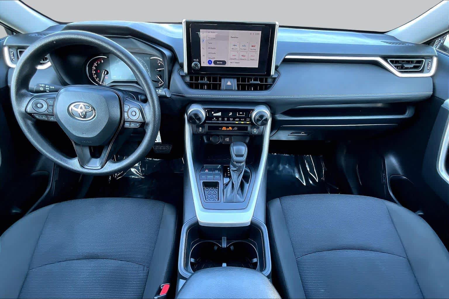 Used 2025 Toyota RAV4 LE FWD image 16