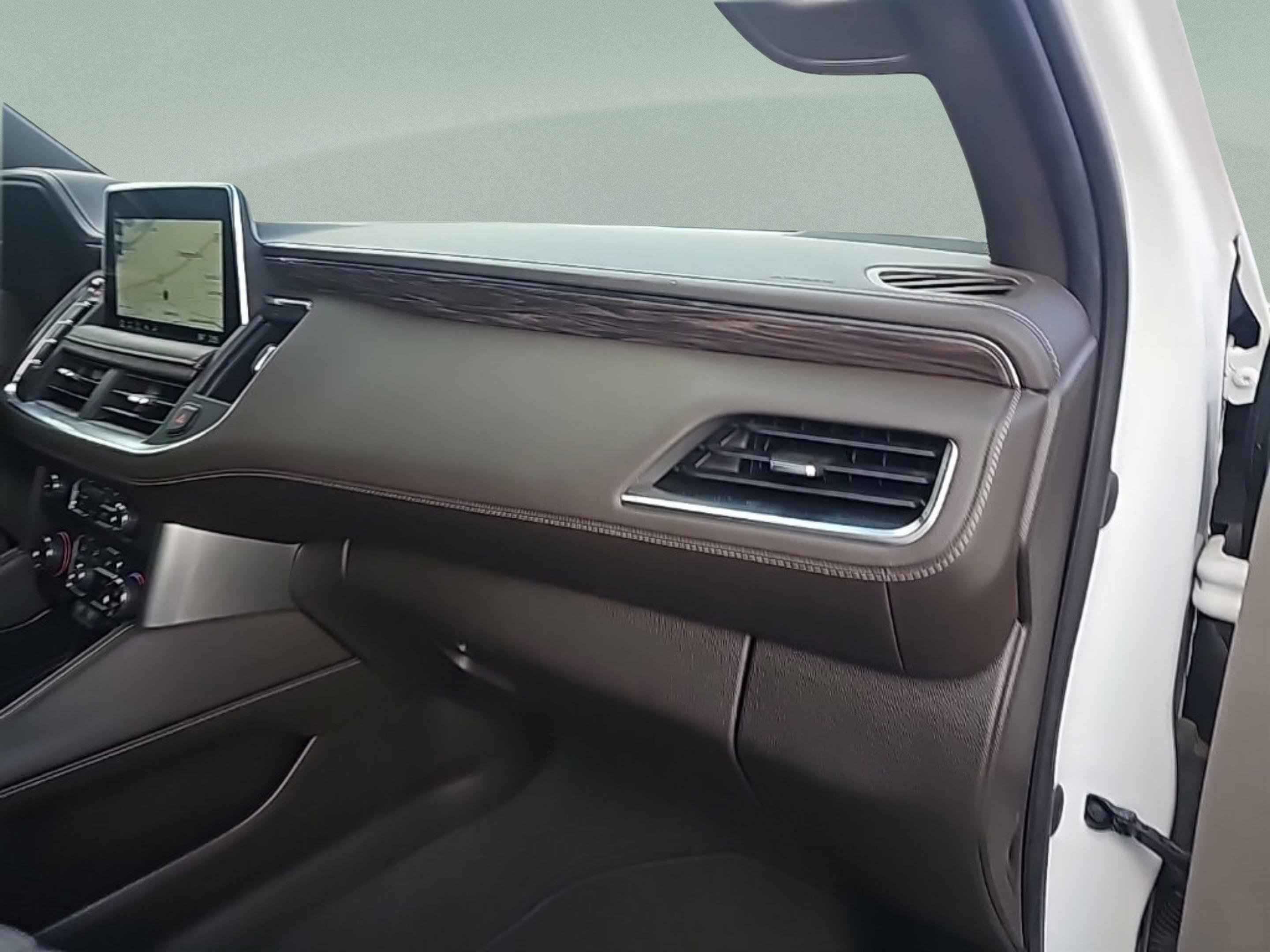 Used 2021 Chevrolet Suburban Z71 w/ Rear Media and Nav Package image 32