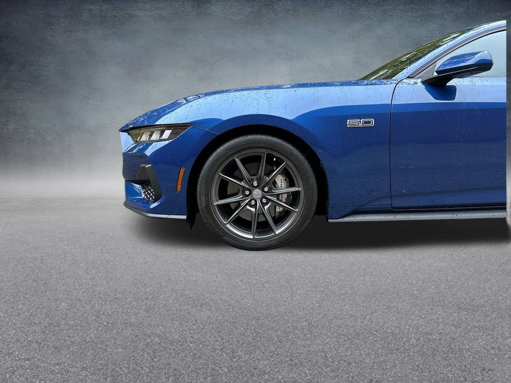 Used 2024 Ford Mustang GT Premium image 14