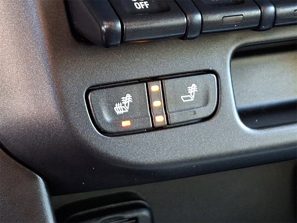 Used 2022 Chevrolet Colorado ZR2 w/ Colorado ZR2 Bison Edition image 27