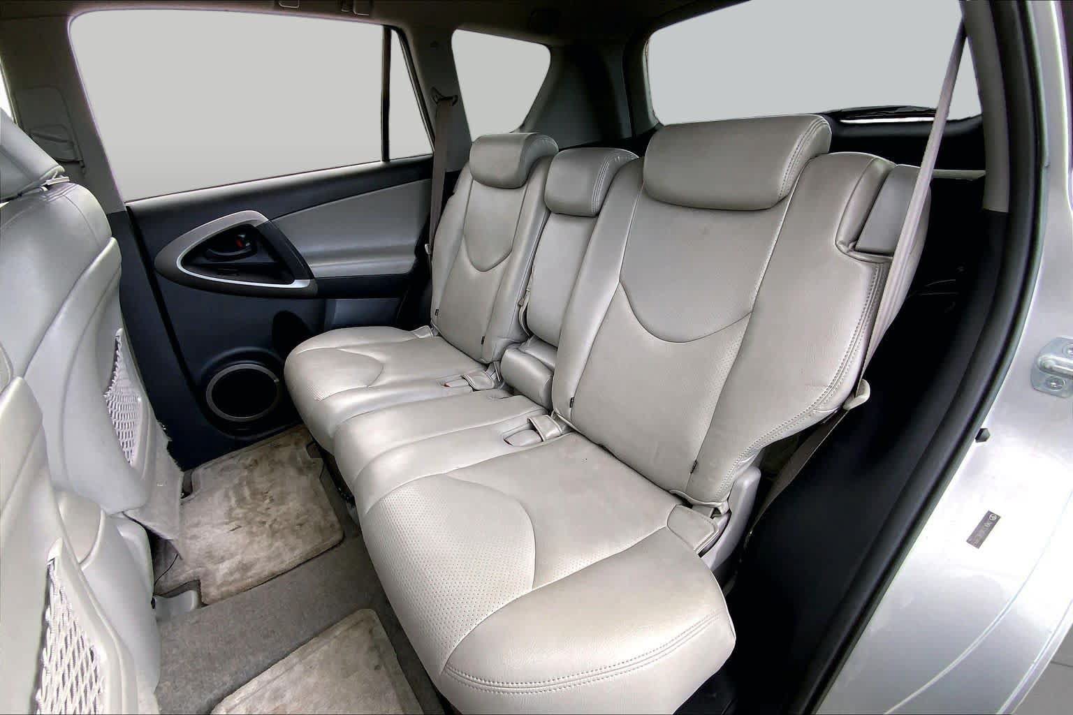 Used 2007 Toyota RAV4 Limited AWD/4WD image 19