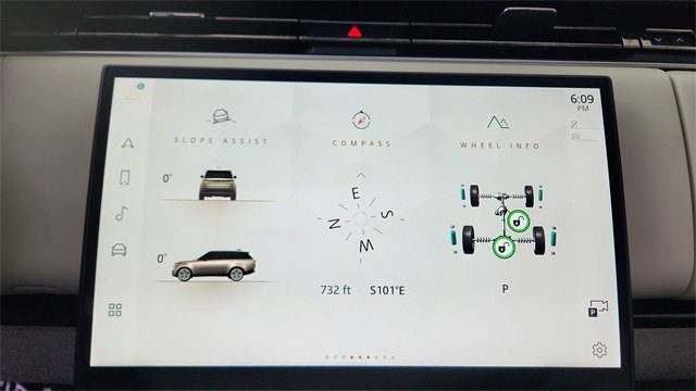 Used 2023 Land Rover Range Rover Long Wheelbase Autobiography image 46