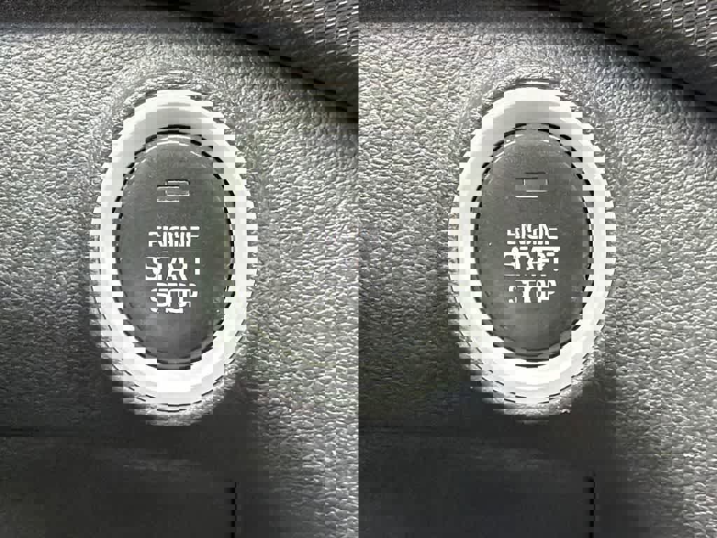 Used 2019 Hyundai Ioniq Limited image 30