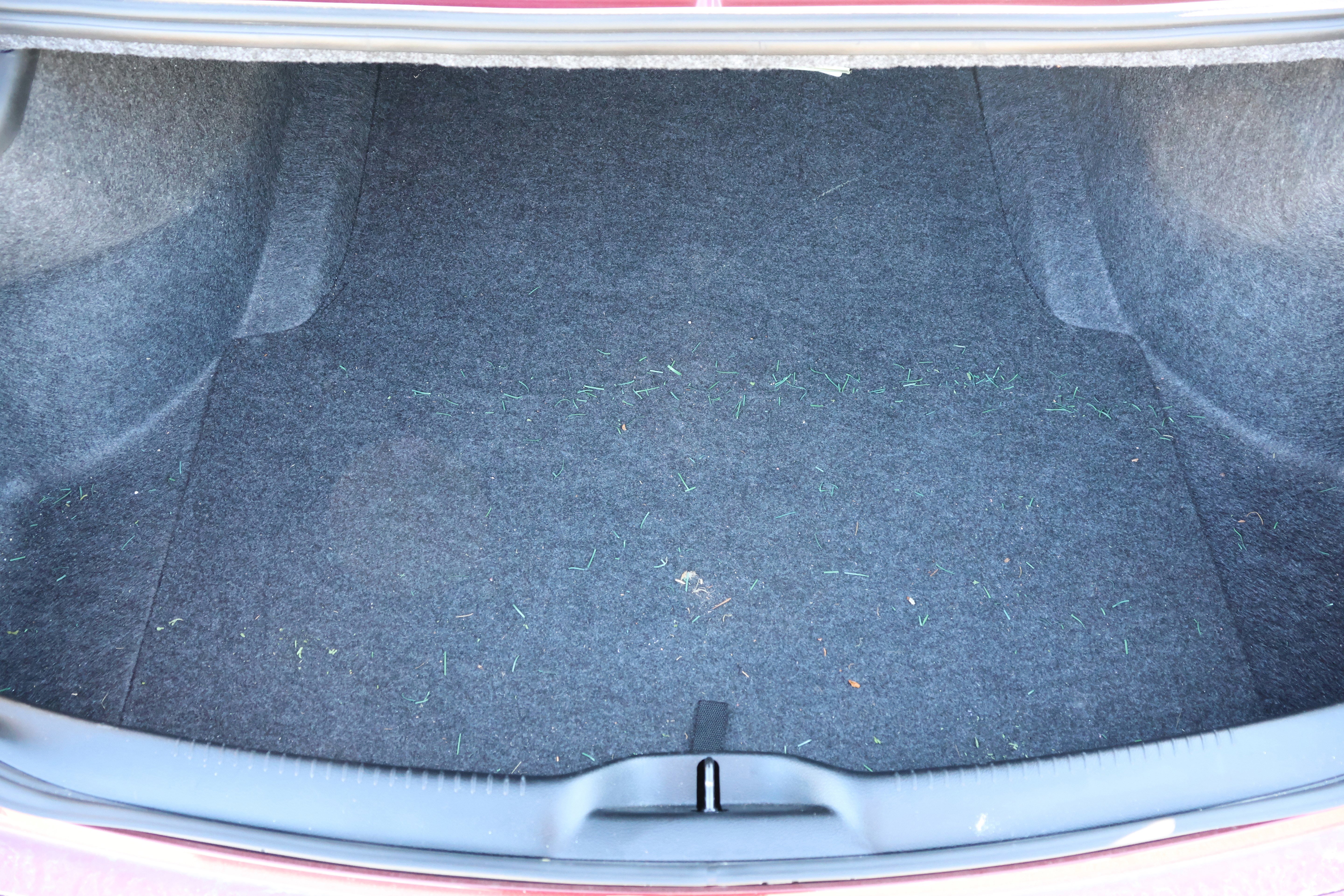 Used 2023 Chrysler 300 C image 36