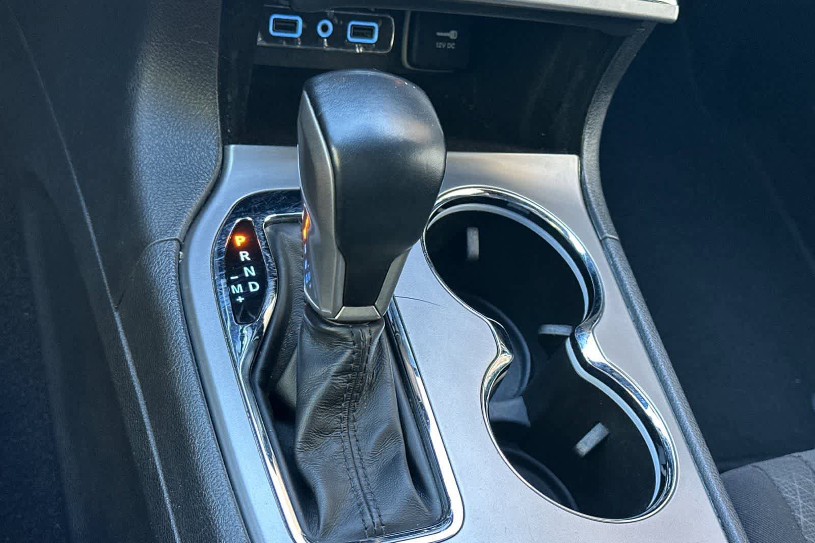 Used 2021 Jeep Grand Cherokee Laredo image 23