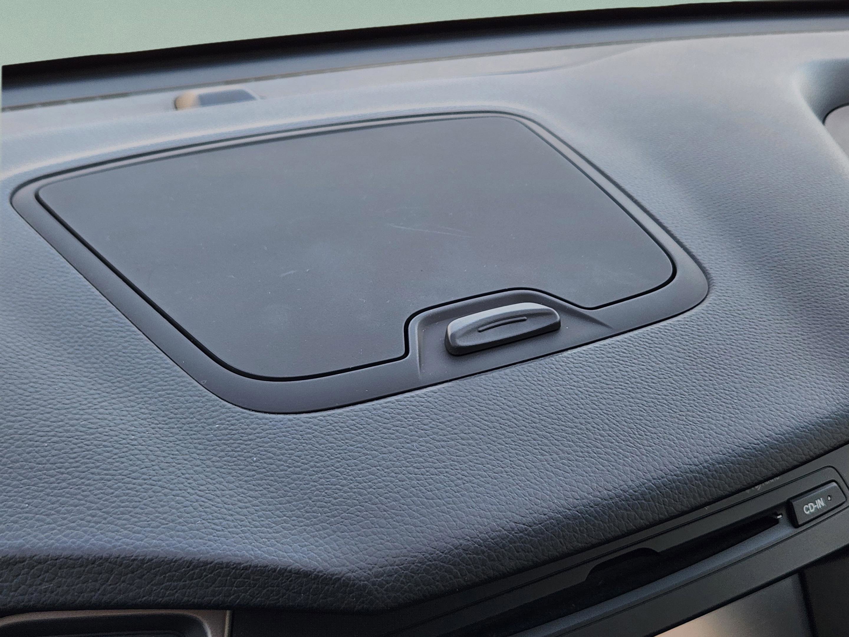 Used 2018 Hyundai Santa Fe Sport 2.0T image 9